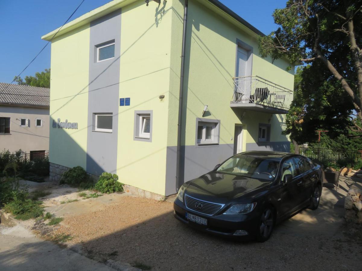 Apartments La Bombonera Starigrad Paklenica Exterior photo